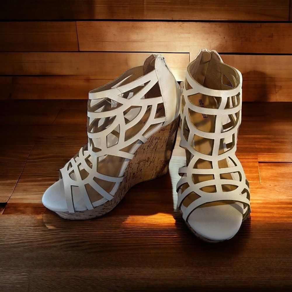 Not Rated White Jimmy Wedges Size 7 - Picture 3 of 8